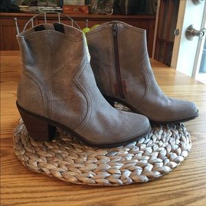 OTBT Bedford ankle boot